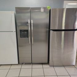 Frigidaire Refrigerator 