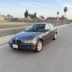 2003 BMW 325i