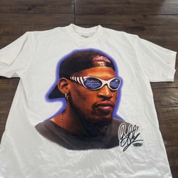 Adult medium Denis Rodman graphic Tee