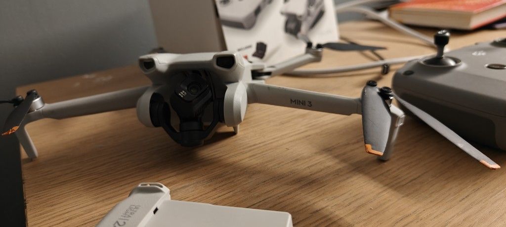 Dji Mini 3 Bundle. Gimbal Has Error