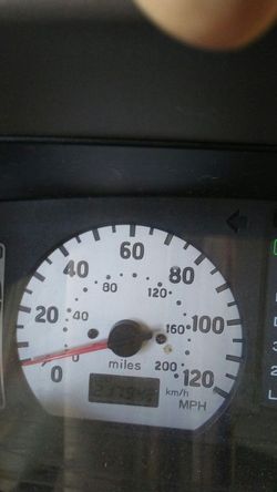 2002 Mitsubishi montro