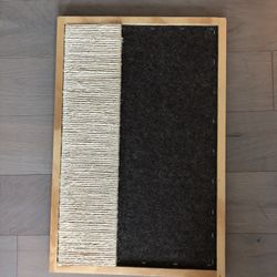 Wood cat scratcher - durable, perfect condition