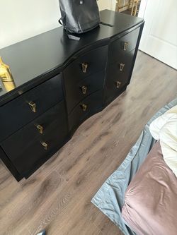 Black Dresser