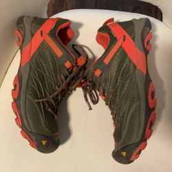 Keen Woman Sneakers Size 8
