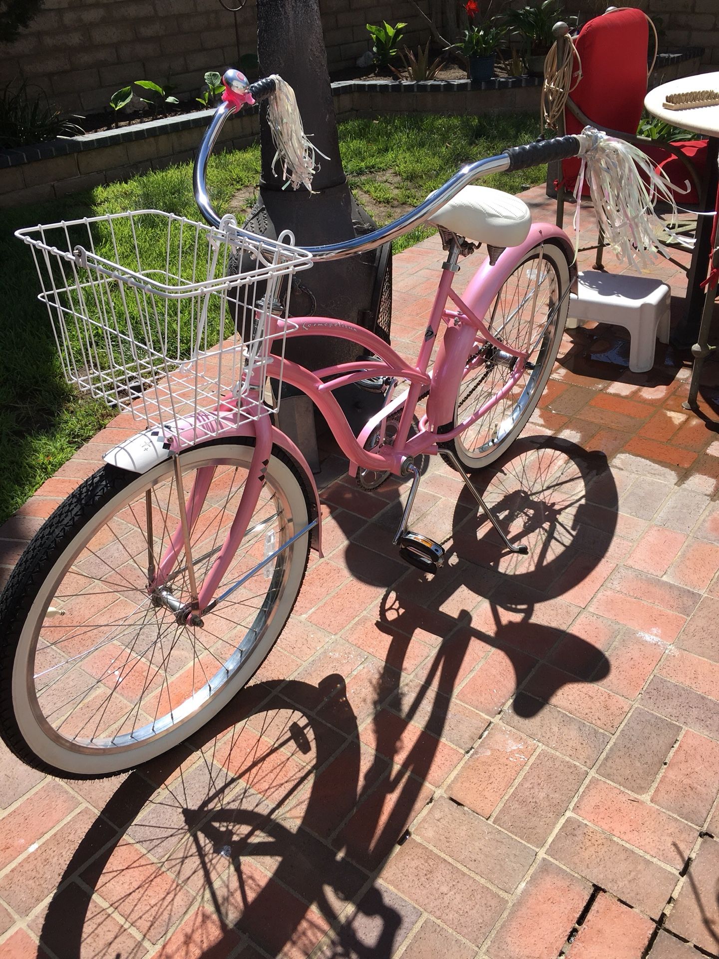 Dyno kosmopolitan pink beach cruiser hotsell