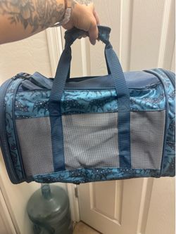 Cat carrier