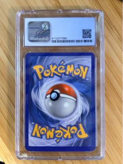 2010 Pokémon Umbreon Cracked Ice Holo #10/90 – CGC 8 –