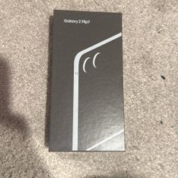 Samsung Galaxy Z Flip 7 Brand New