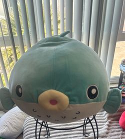 Blue blowfish plushy