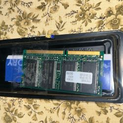 Vintage Computer Board Kingston Technologies Sodimm
