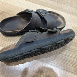 Birkenstock Crosstown Men’s Size 42