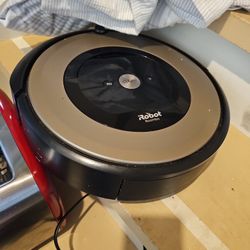 IROBOT roomba