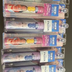 Oral-b Battery Toothbrush For Kids $4ea