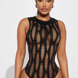 Fishnet Vibes Bodysuit ! Size Small 