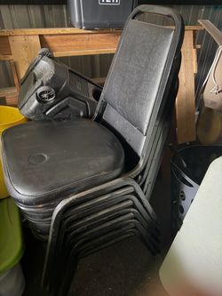 11 chairs and a table