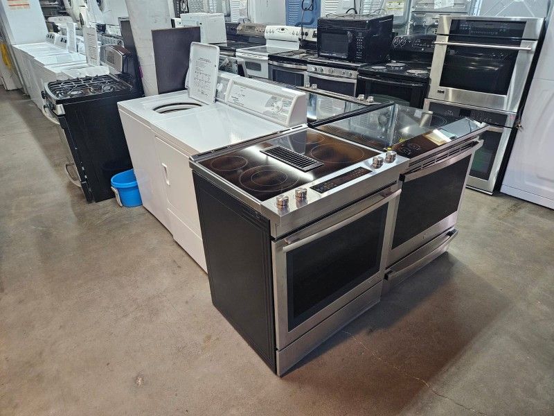 Huge Liquidation Sale Gently Used Washer Dryer Fridge Stove Oven Stackable Free Warranty Free Financing Available 90day TO Pay