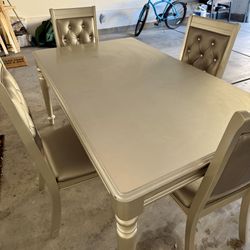 Dining Table Set