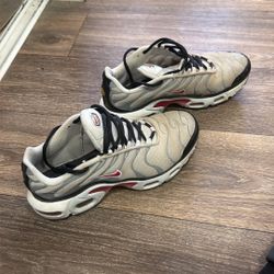 Nike Tn air max plus Grey Black / Red