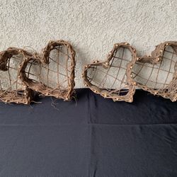 Grapevine “wreaths” Double hearts