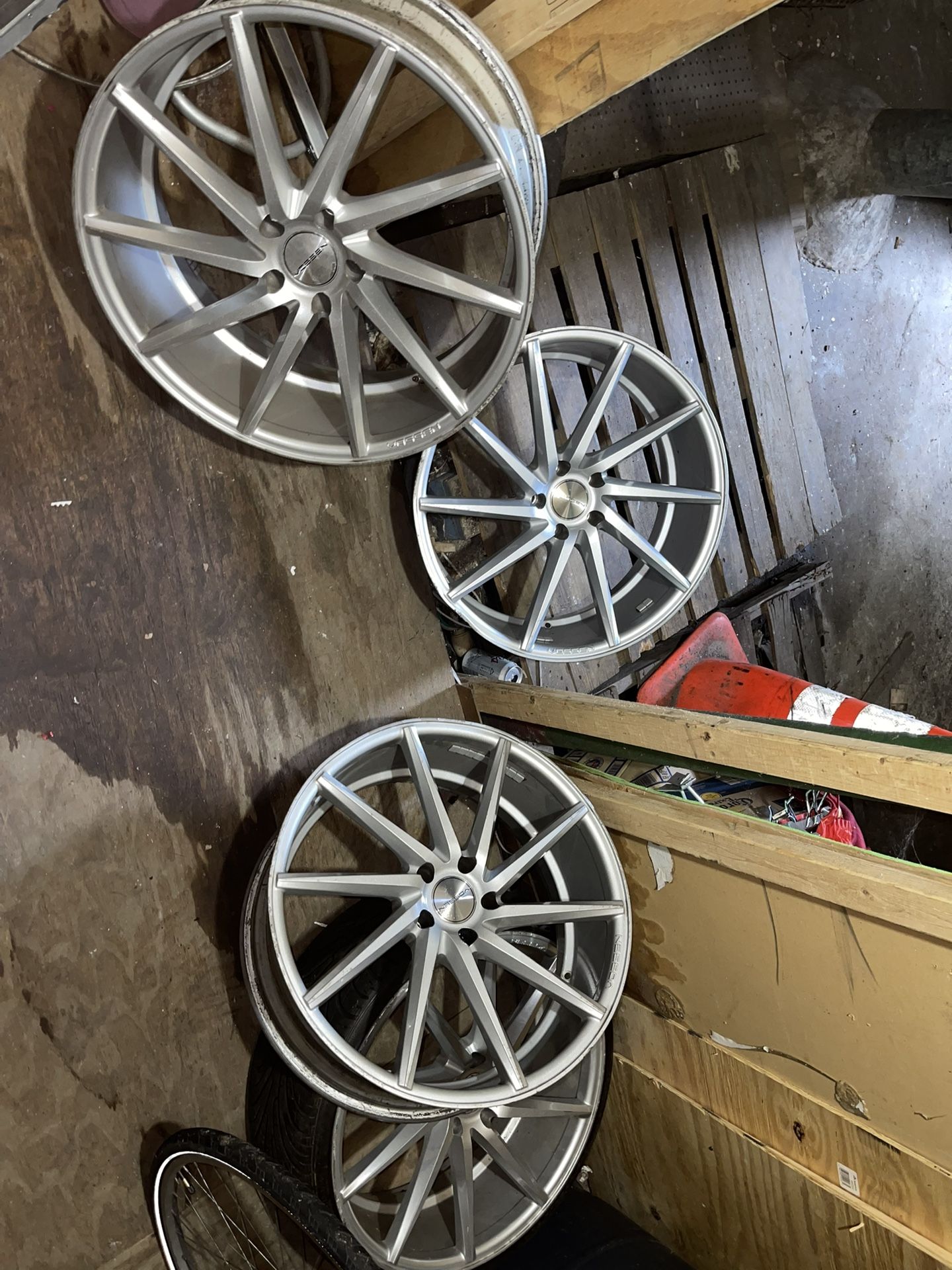 Vossen Wheels 22 Inch 5x120