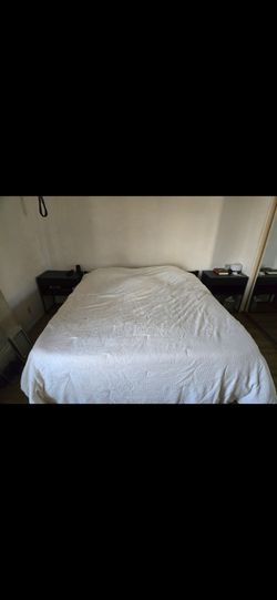 King size bed and end tables free