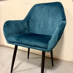 Chairs (Set of 2)
