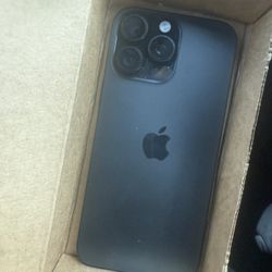 Apple iPhone 16 Pro Max 256GB UNLOCKED 