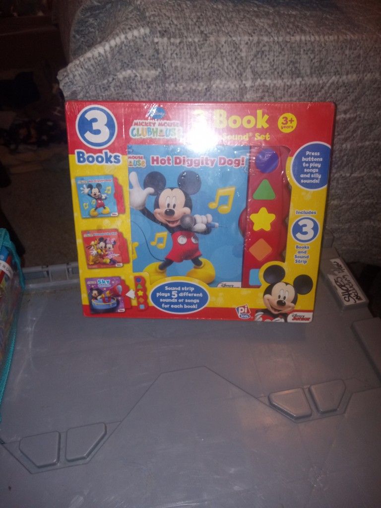 3 Book Play And Sound Set 