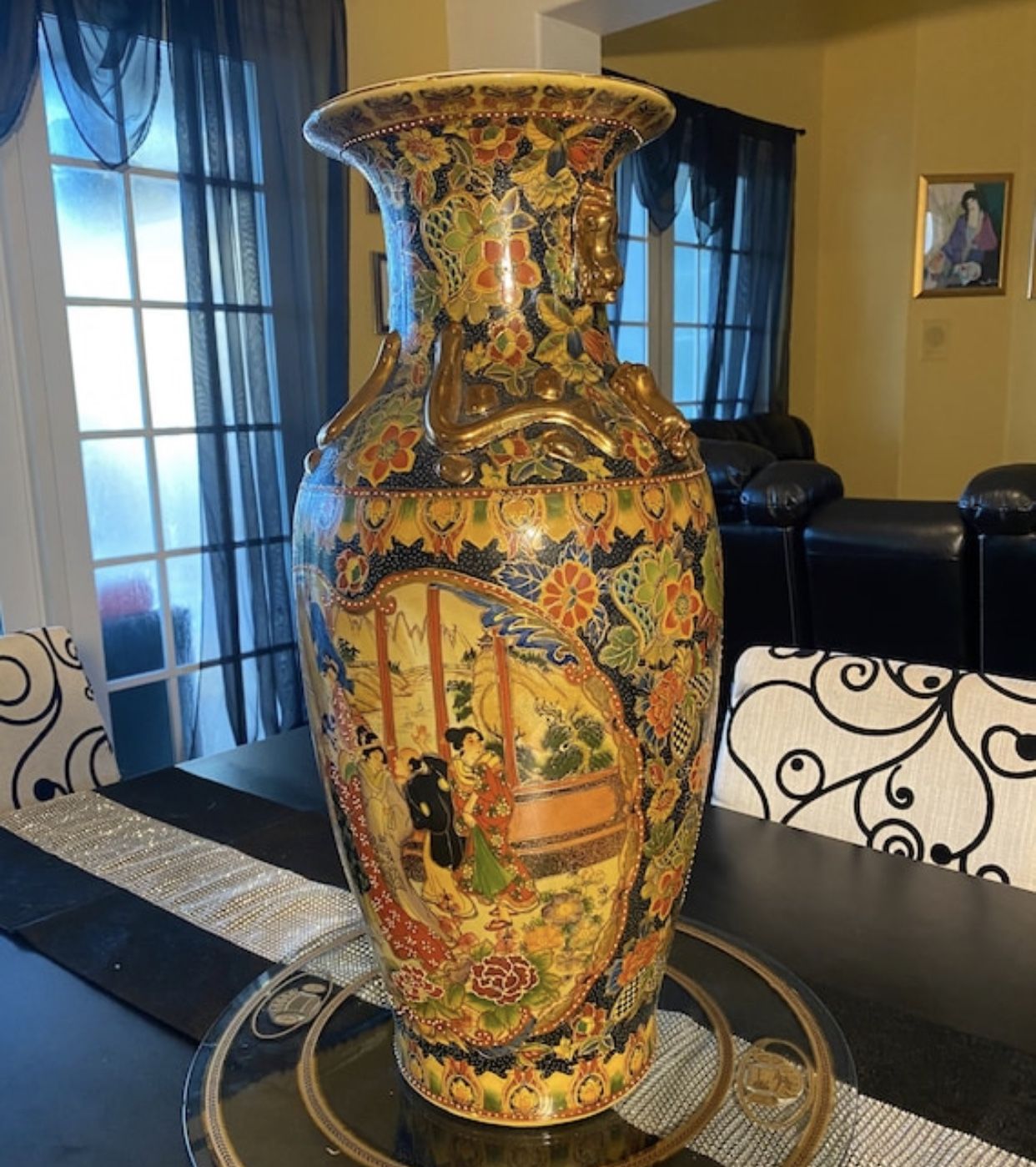 XLarge chinese glass vase with oriental pattern Asian floor vase Satsuma vase umbrella stand, Familie rose Mid 20th Century 2 feet