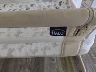 Halo bassinet baby crib