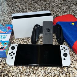 Nintendo Switch OLED Edition Bundle