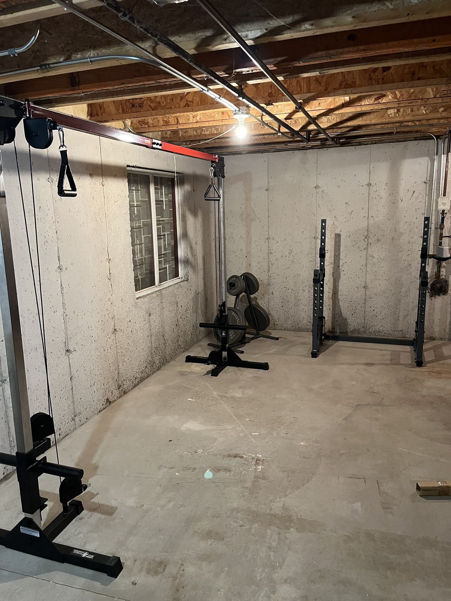 Home Gym/ Weights