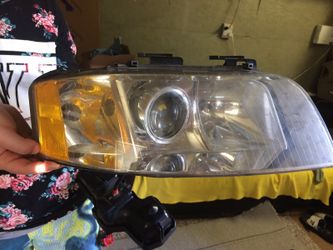 Audi s6a64b headlight right side