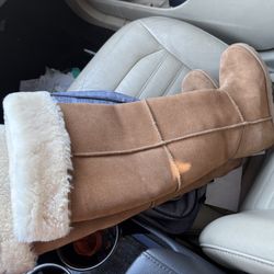 Ugg Over The Thigh Boots Size 7