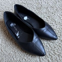 Tahari Slip On Pointed Toe Flat - Paris, 6.5