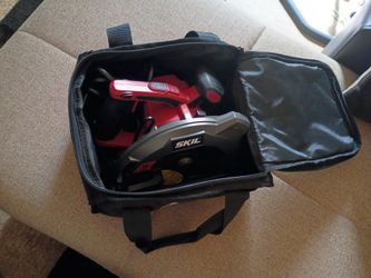7 1/4 SKIL Circular Saw with Carrying Bag