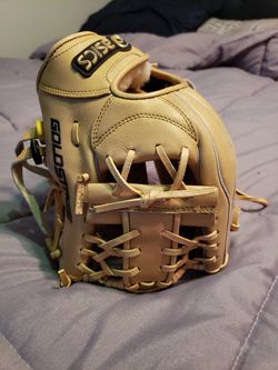 ASICS Baseball Glove Rare! Japanese for Sale in Litchfield Park, AZ -  OfferUp