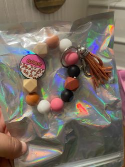 Mama keychain