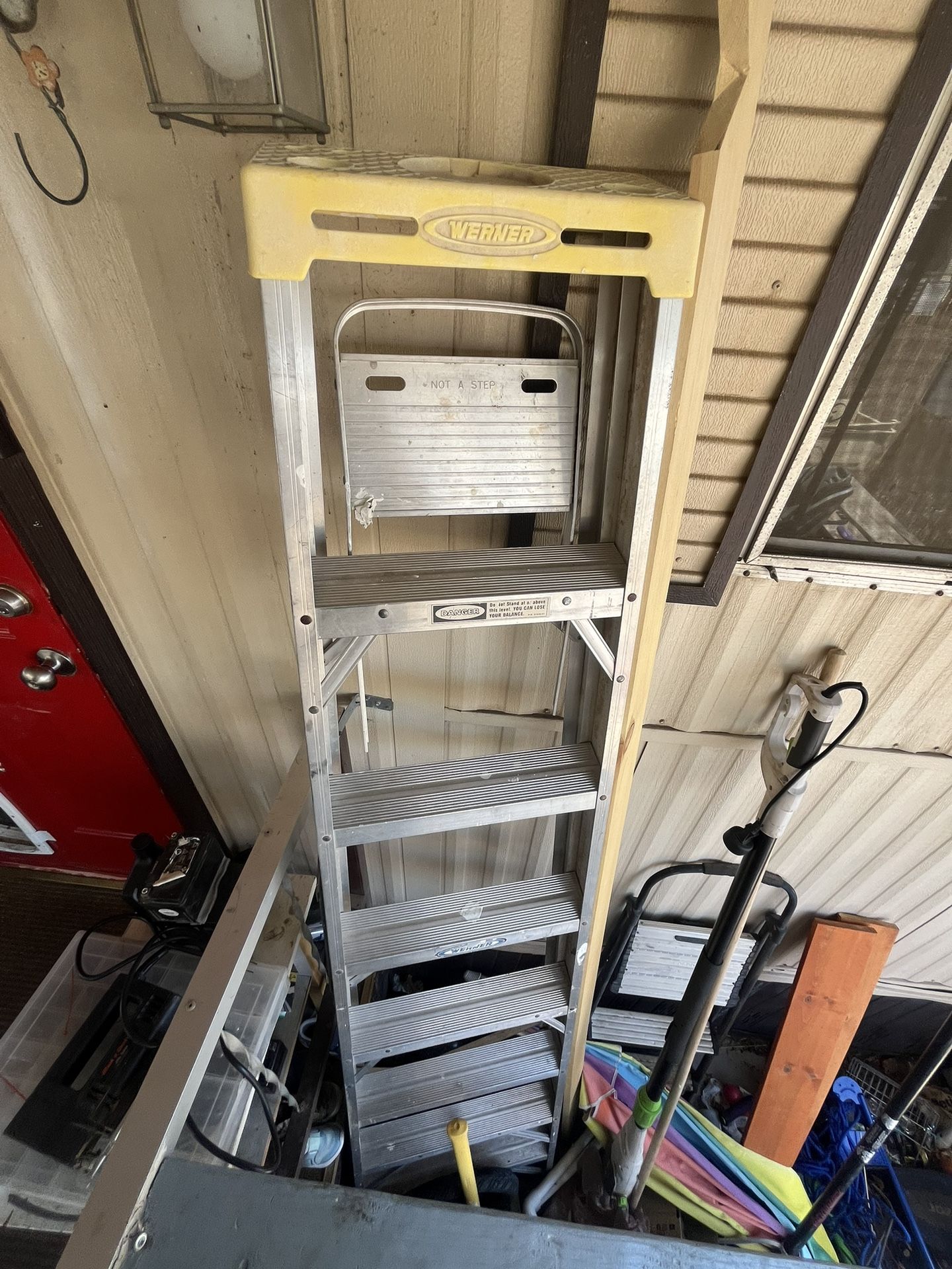 8ft Aluminum Ladder