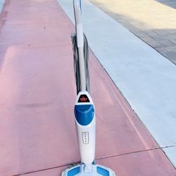 Bissell PowerFresh PET SCRUBBING & SANITIZING STEAM MOP 