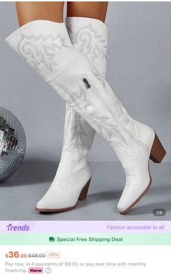 White Cowgirl Boots Size 7.5