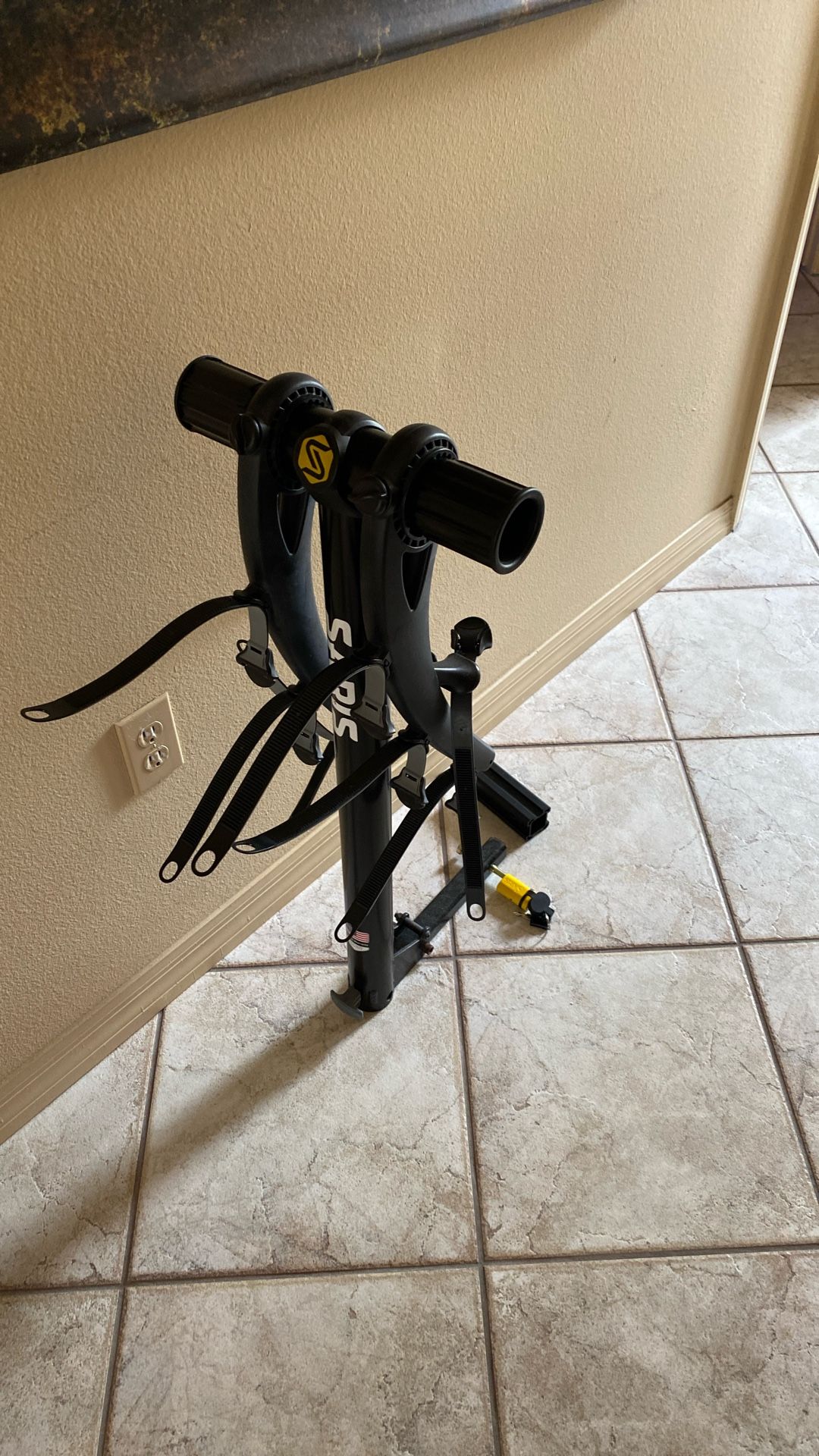 Saris Bones 3 Bike Hitch Rack