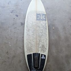 Raynor Nugget Surfboard 5'9