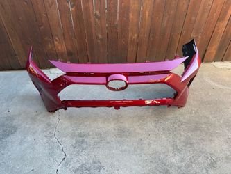 2022 Toyota RAV4 front bumper