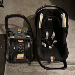 Child Car Seat + 2 Bases - Chicco Keyfit 35