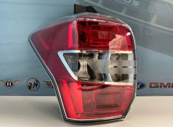 2014-2016 SUBARU FORESTER LEFT TAIL LIGHT