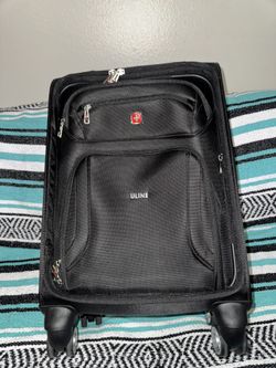 SwissGear Wenger Identity Carry-on Spinner 20"