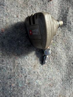 Palm nailer