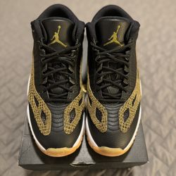 Jordan 11 Retro Low IE Men’s Size 8.5