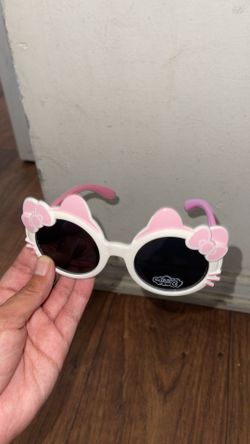 hello kitty sunglasses